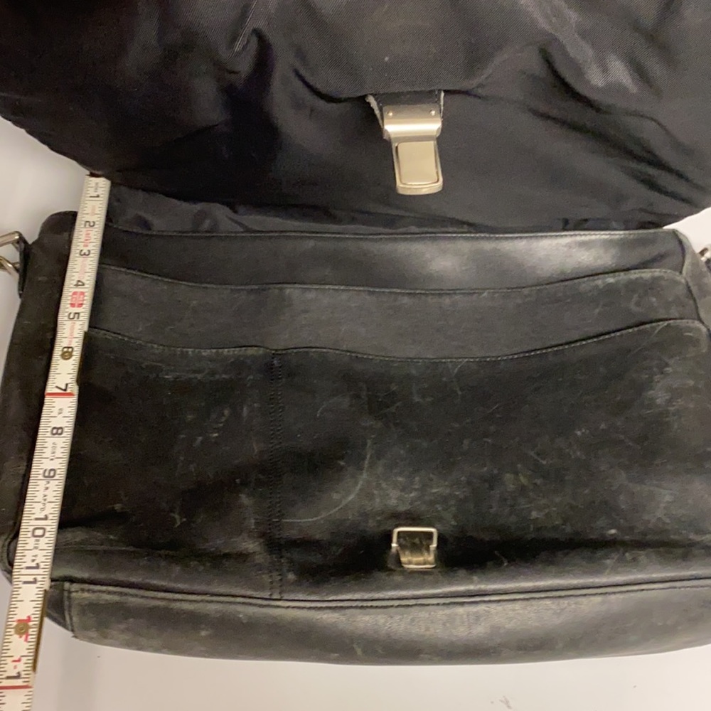 Coach Leather Computer Bag Flapped Shoulder Bag - Picture 10 of 17